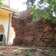 ワット プノン タマウ