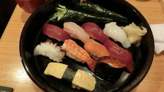 ランチで訪れました