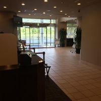 ロビーは広々。