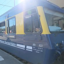 インターラーケンオスト駅のベルナーオーバーラント鉄道