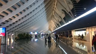 成田空港の姉妹空港