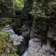 砥部に意外な深い峡谷