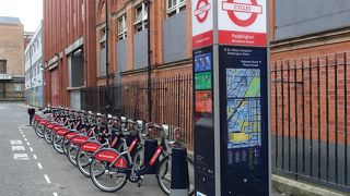 ロンドンのレンタルサイクル　クレジットカードがあれば市内移動が便利です