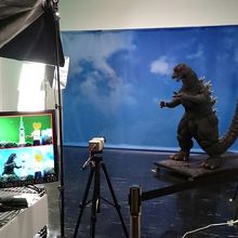 特撮をセットで体験　撮影もできます