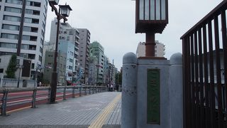 線路をまたぐ橋