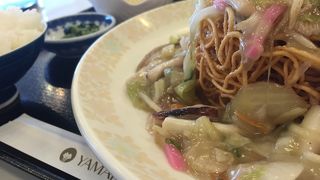 空港で食す名物焼きそば！