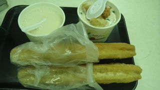 油條と豆漿の朝ごはん 