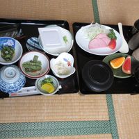 朝食。朝夕ともに部屋食です。