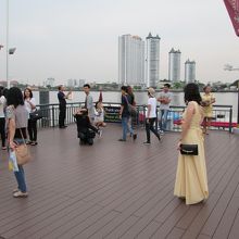 アジアティック ザ リバーフロント