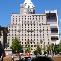 豪華なたたずまい