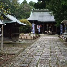 神社境内です