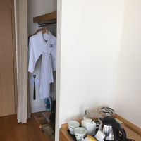 クローゼットはカーテンタイプ