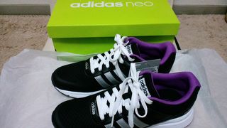 アディダスの商品がお値打ち価格で購入できる