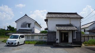 萩藩御用達として栄えた豪商である一方