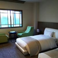 客室にはマッサージチェアーもあり