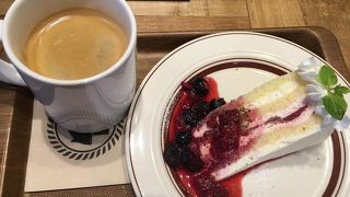 購入前の本を持ち込めますが、本の種類が少なかったです。