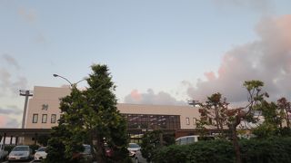 離島空港にしては立派