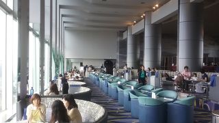 東京タワースカイツリーが見える展望ビュッフェレストラン