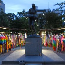 原爆犠牲国民学校教師と子どもの碑