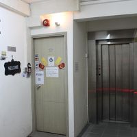 ビルの7階にレセプション