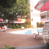 レトロアシス ホテル