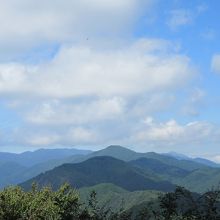 岩茸石山からの展望。