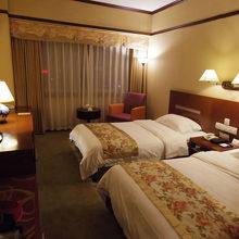 FuRong Leading Hotel Chengdu (芙蓉麗庭酒店)