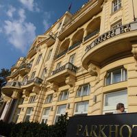 シェーンブルンと同じイエローがきれい