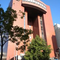 市役所至近です