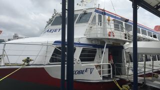 福岡～釜山 往復5000円以内で行きました。