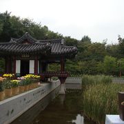 韓国の美しい古い建物を一か所に集めた模擬公園