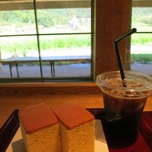 焼きたてカステラ美味しい