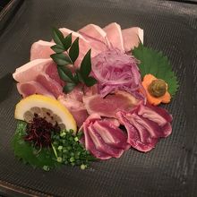 鳥の刺身
