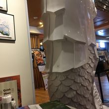 マーライオンの背中のテーブルに案内されました