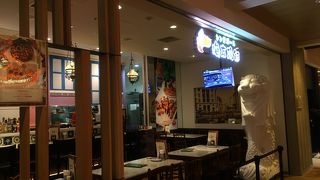 念願の海南チキンライス