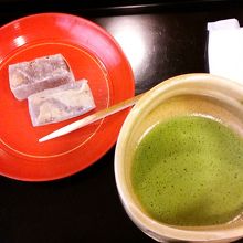 蓮根もちとまっ茶