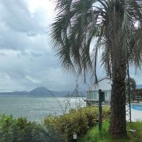 ホテルからの眺望　高崎山と別府湾