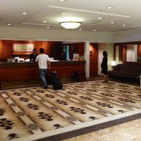 フロントです。