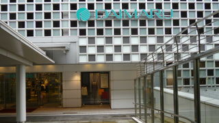 シニアも利用しやすい老舗百貨店