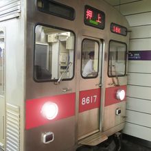 半蔵門線直通の押上行き