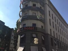 ユアーズ トゥルーリ- 写真