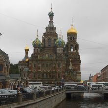 裏側（？）から見た教会