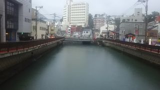 ～長崎・新地中華街沿いを流れる川～