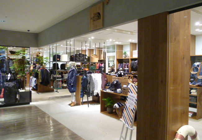 ザ ノース フェイス プラス グランフロント大阪店 クチコミ アクセス 営業時間 キタ 大阪駅 梅田 フォートラベル ザ ノース フェイス プラス グランフロント大阪店 クチコミ アクセス 営業時間 キタ 大阪駅 梅田 フォートラベル