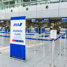 デュッセルドルフ空港 (DUS) 