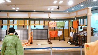 十二単（十二ひとえ）が無料で体験できる