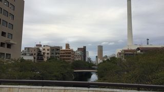 桜の名所！花見の季節は大混雑！