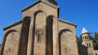 バス停から見える教会