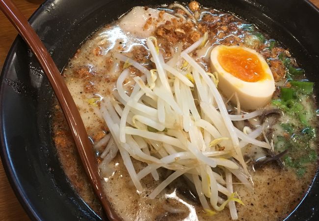 駅の中のラーメン店