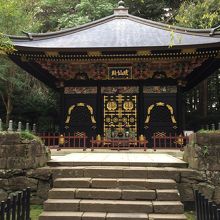 伊達忠宗の霊屋である感仙殿です